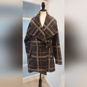Plaid Women's Jacket - Black and White